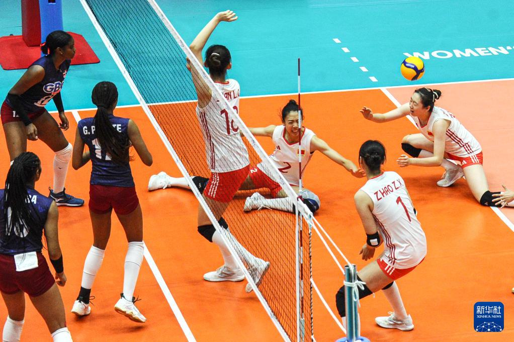 当日, 战胜多米尼, 中国队胜多 当日, 战胜多米尼, 中国队胜多