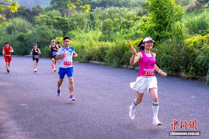 BlYjS, 全民健身日, inews