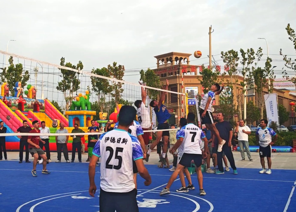 城景区最热, 速扑救, 电影