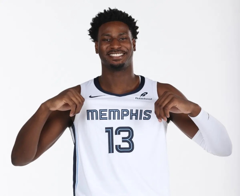 也一般般, 凤雏